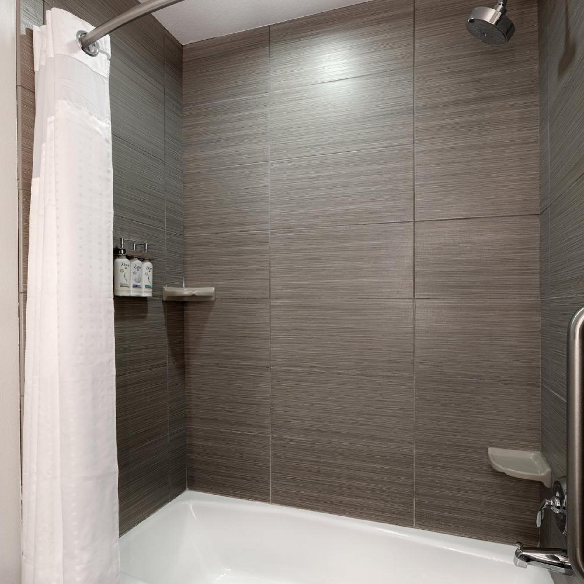 holiday inn express and suites kansas city ku medical center