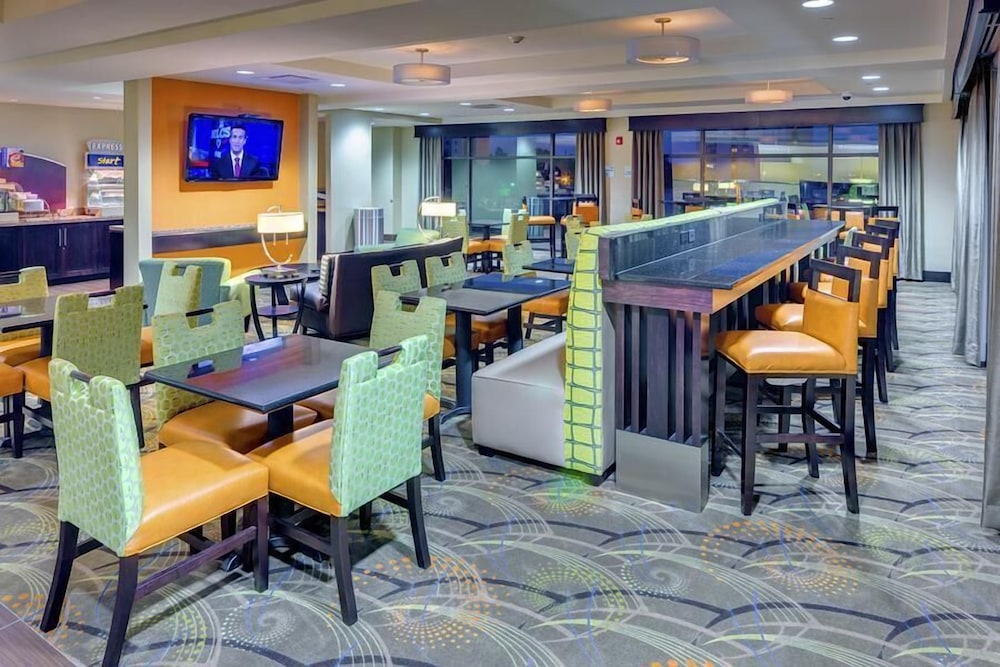 holiday inn express and suites kansas city ku medical center