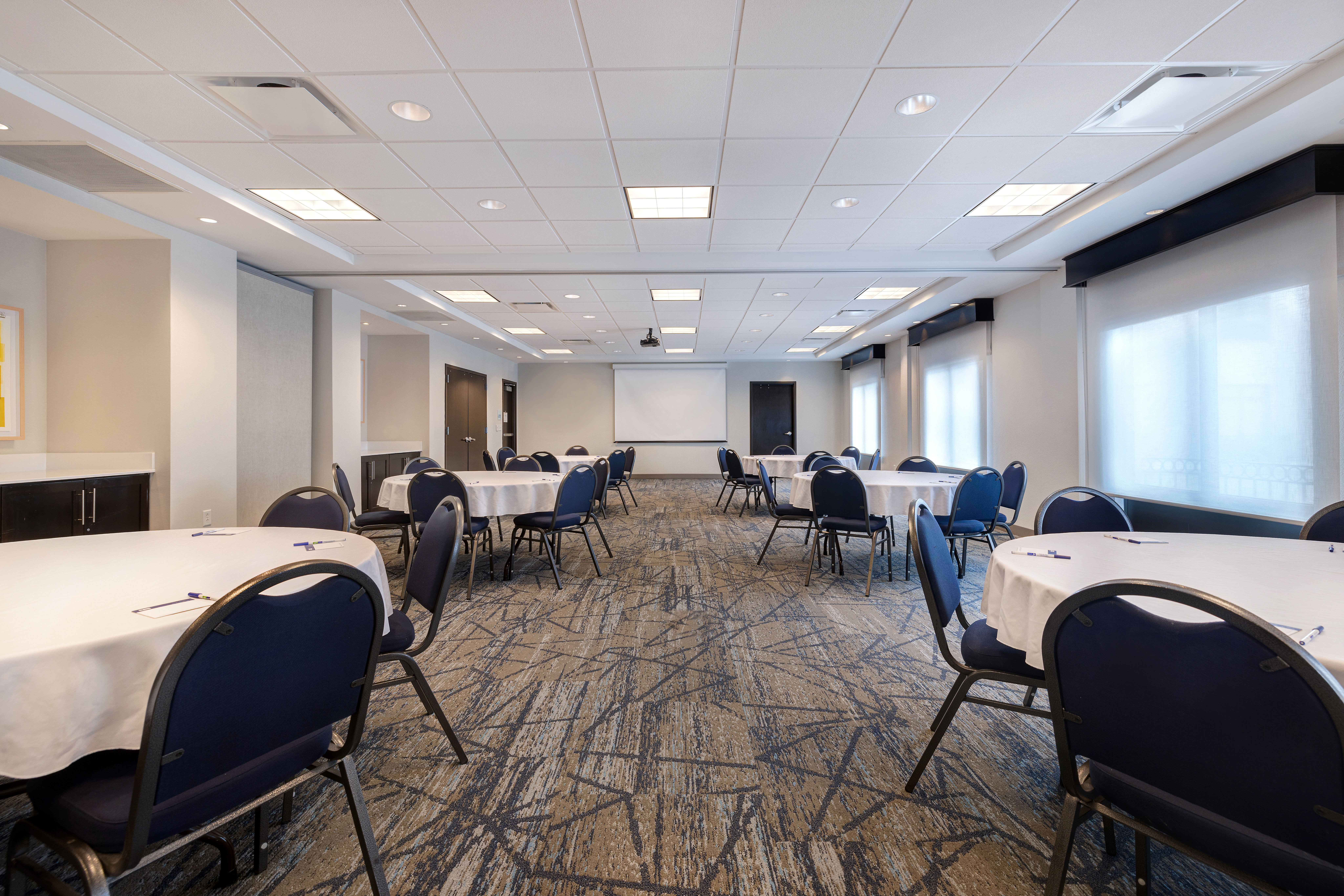holiday inn express and suites kansas city ku medical center
