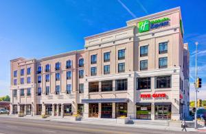 holiday inn express and suites kansas city ku medical center