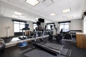 holiday inn express and suites kansas city ku medical center