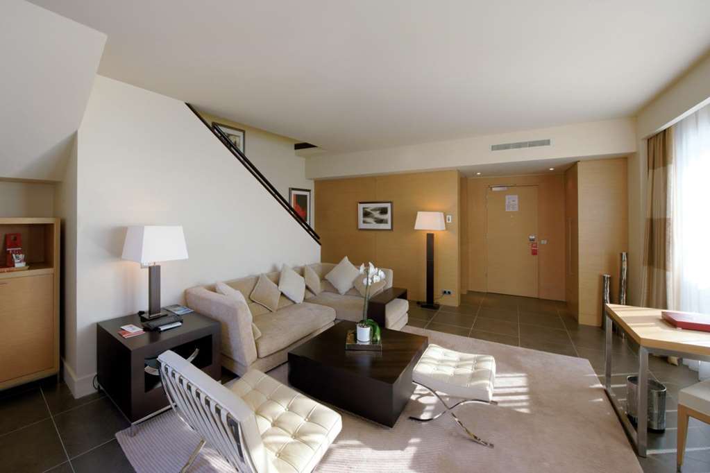 monte carlo bay hotel and resort