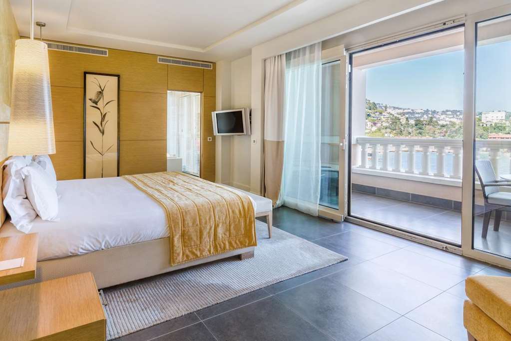 monte carlo bay hotel and resort