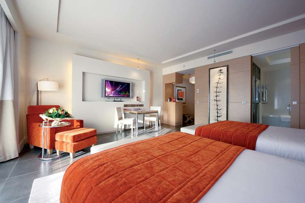 monte carlo bay hotel and resort