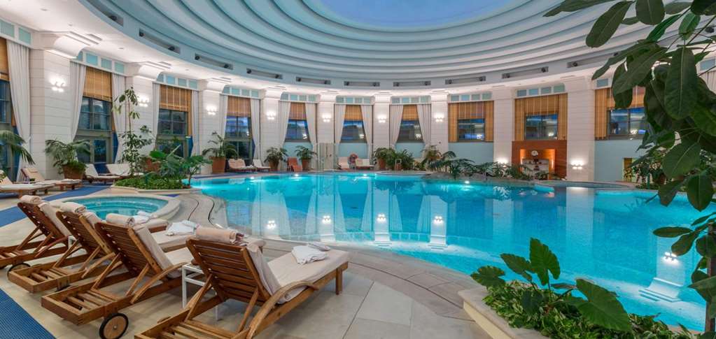 monte carlo bay hotel and resort