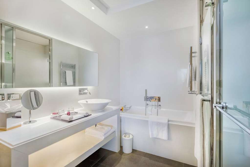 monte carlo bay hotel and resort