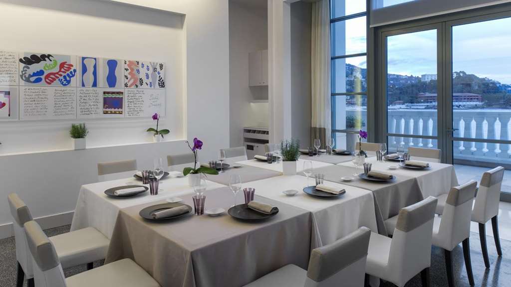 monte carlo bay hotel and resort