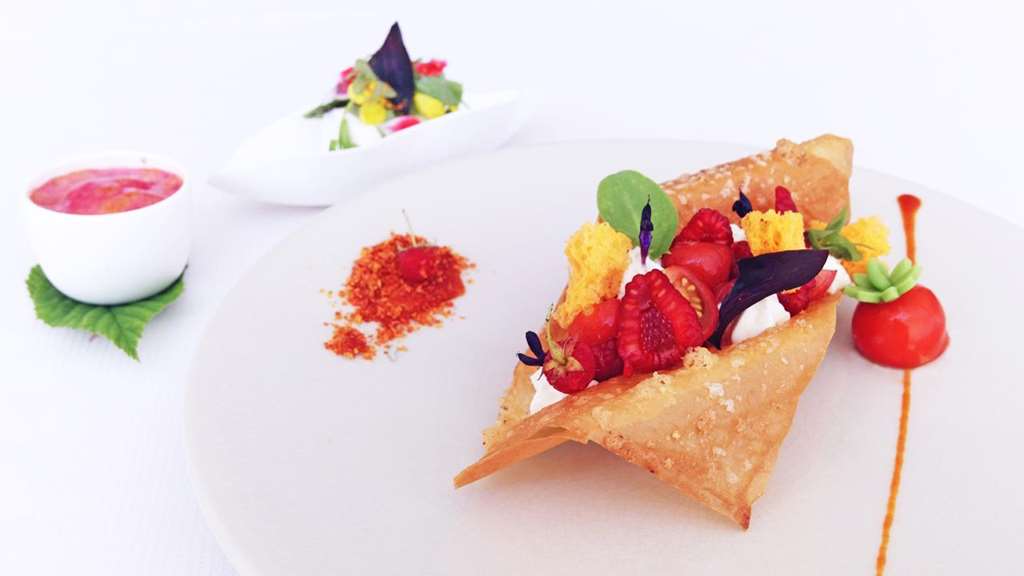 monte carlo bay hotel and resort