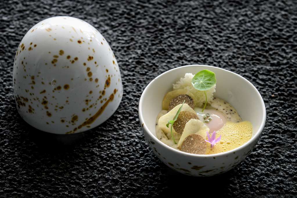 monte carlo bay hotel and resort