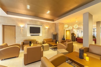 hotel montaigne and spa