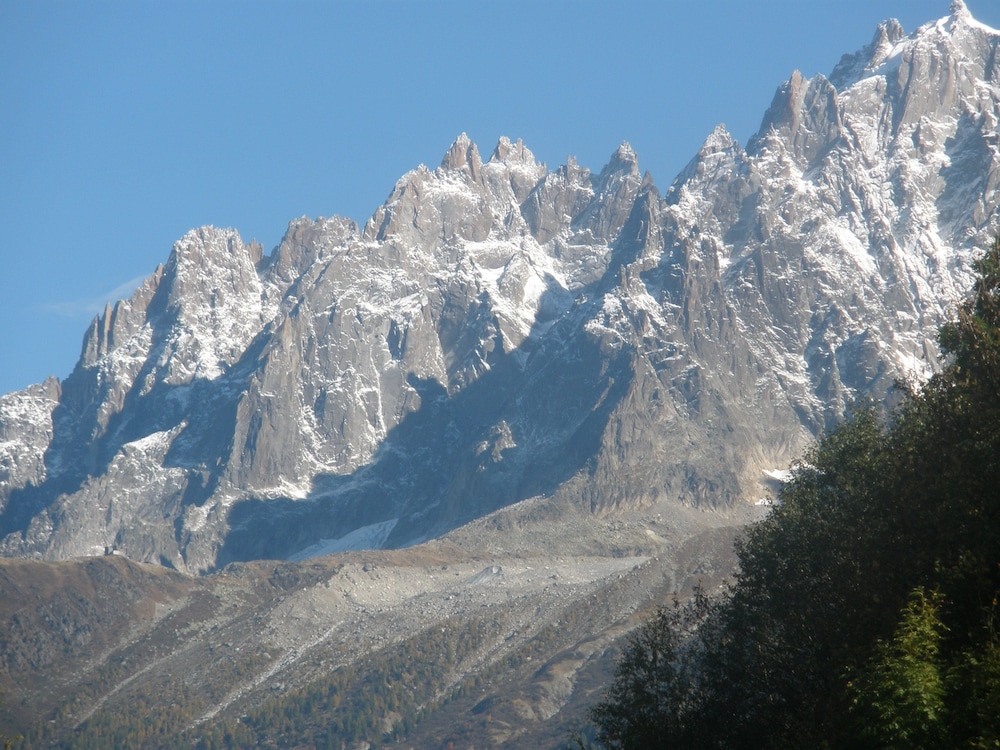 ibis styles les houches chamonix