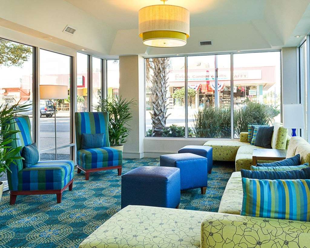 comfort suites beachfront