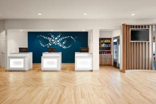 Springhill Suites By Marriott Virginia Beach Oceanfront,Norfolk - Virginia Beach>>Norfolk,3 star