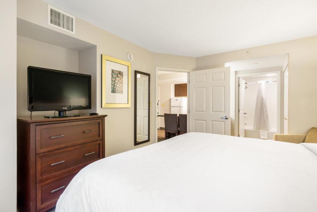 staybridge suites chesapeake by ihg
