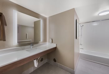 Staybridge Suites Chesapeake By Ihg,Norfolk>>Chesapeake,3 star
