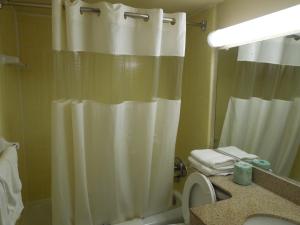 belmont inn and suites