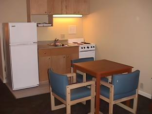 belmont inn and suites