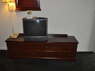 belmont inn and suites