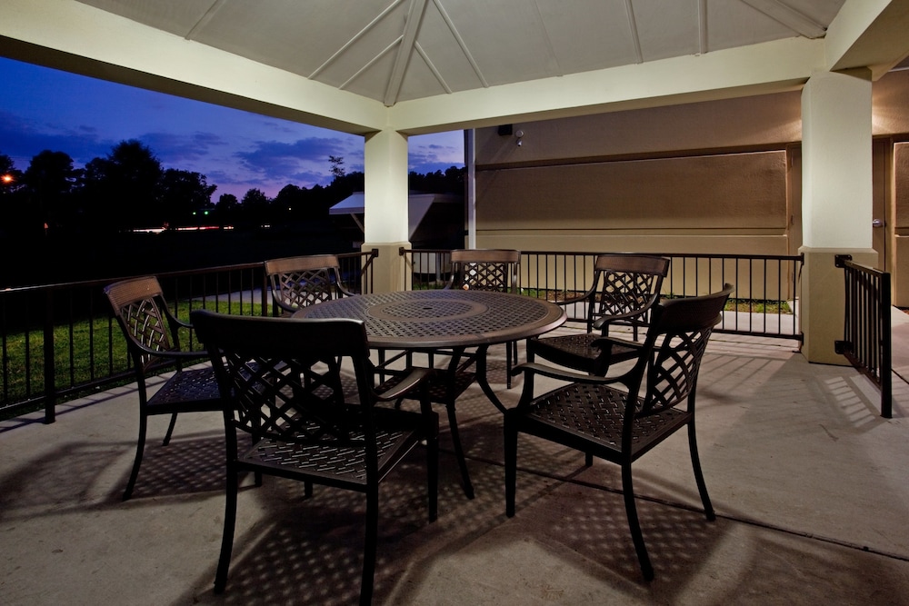 candlewood suites chesapeake by ihg
