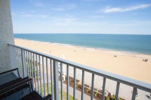 super 8 by wyndham virginia beach oceanfront