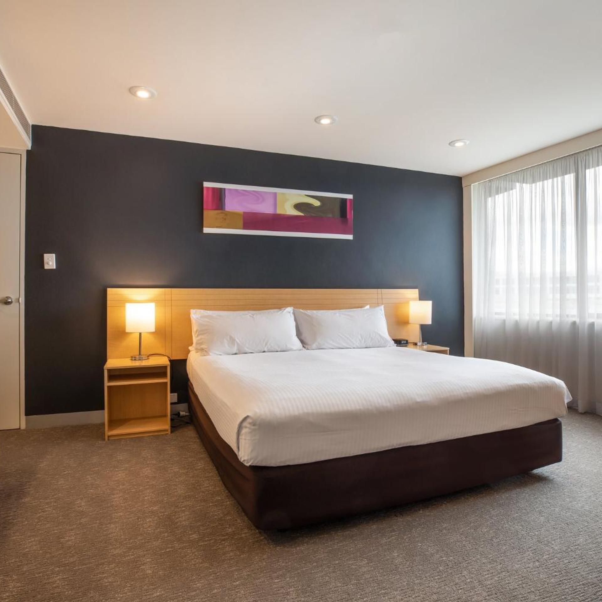 holiday inn melbourne airport by ihg