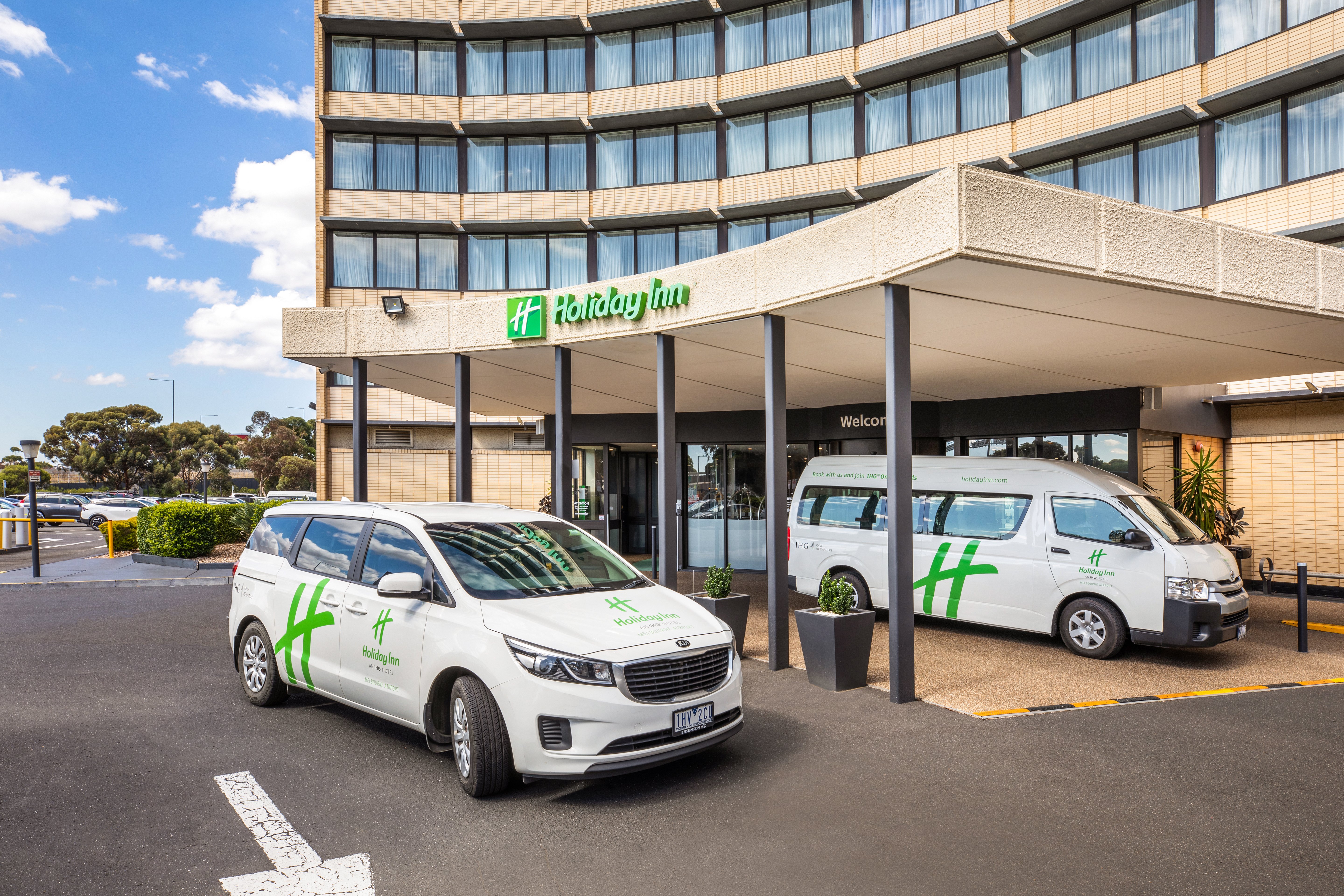 holiday inn melbourne airport by ihg