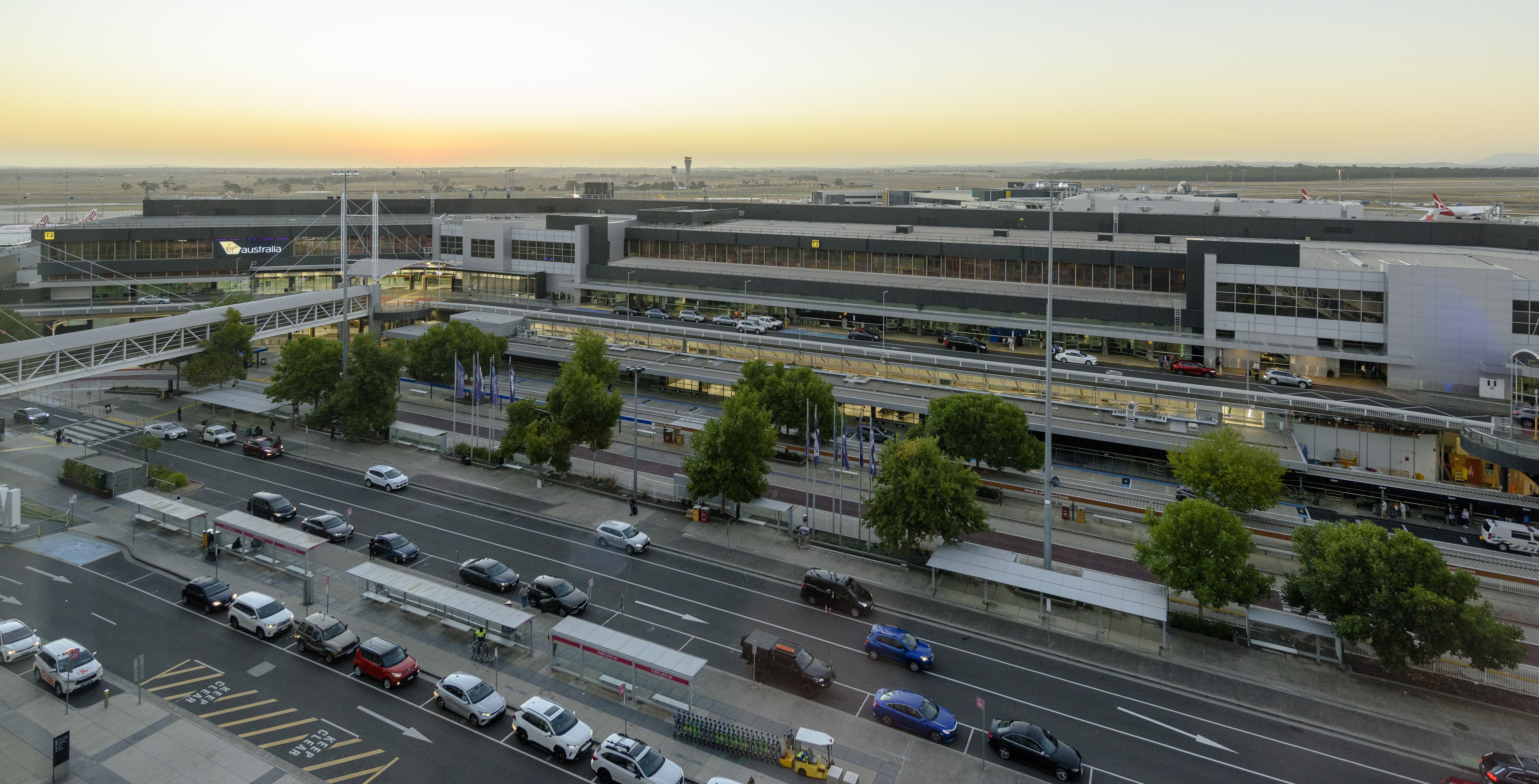 holiday inn melbourne airport by ihg