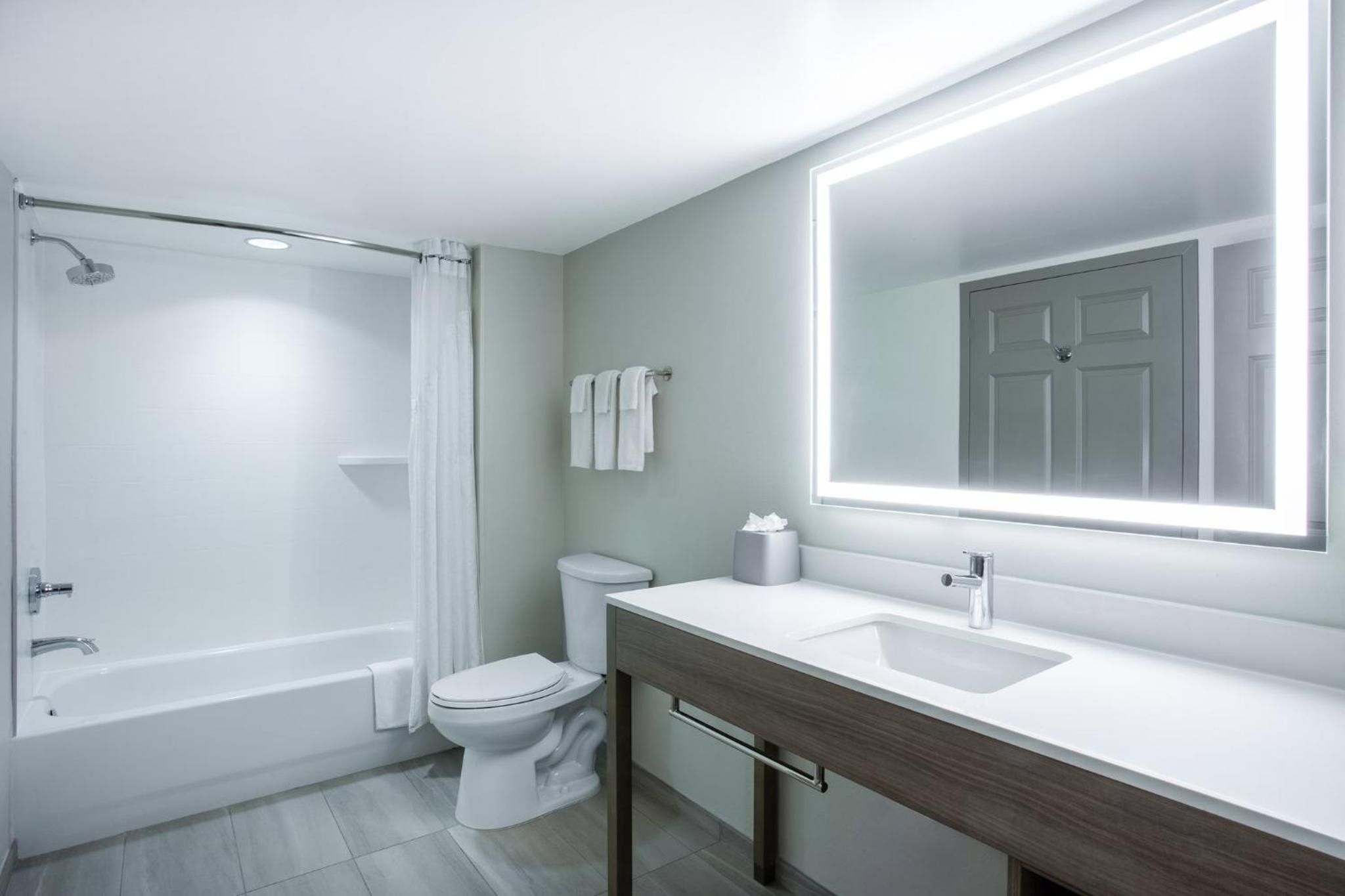holiday inn express and suites bradenton east lakewood ranch by ihg