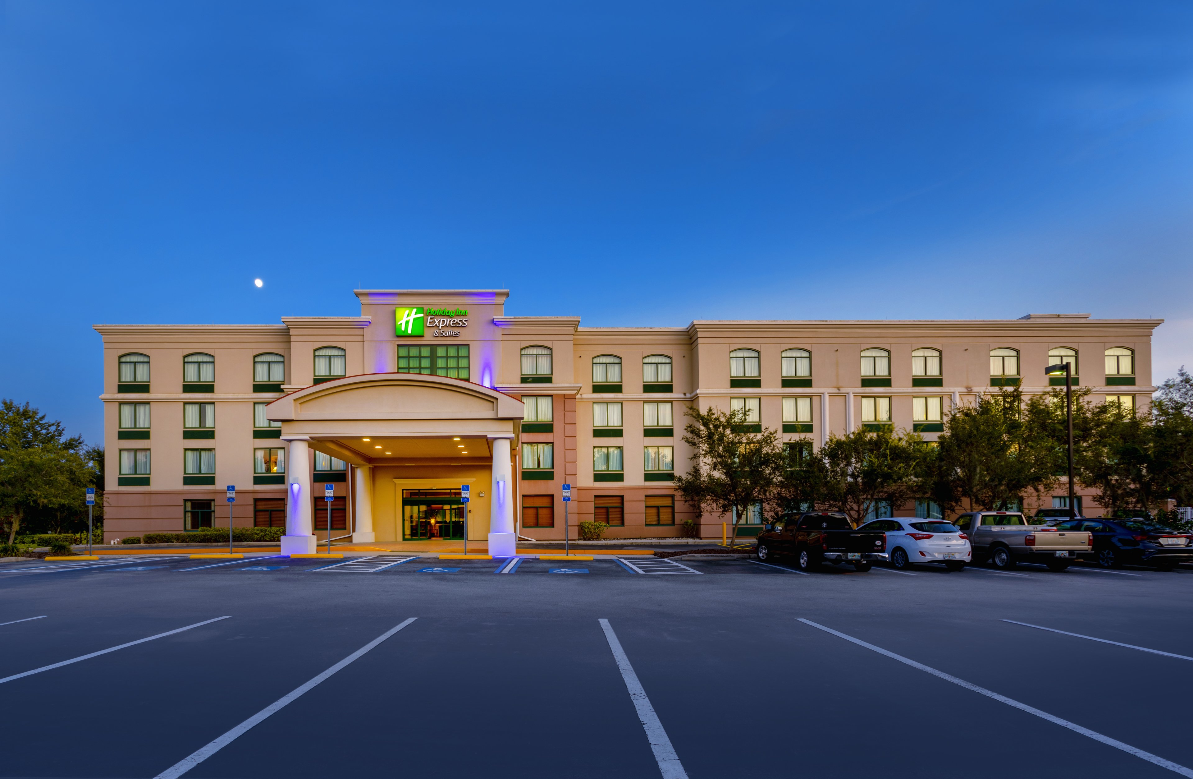 holiday inn express and suites bradenton east lakewood ranch by ihg
