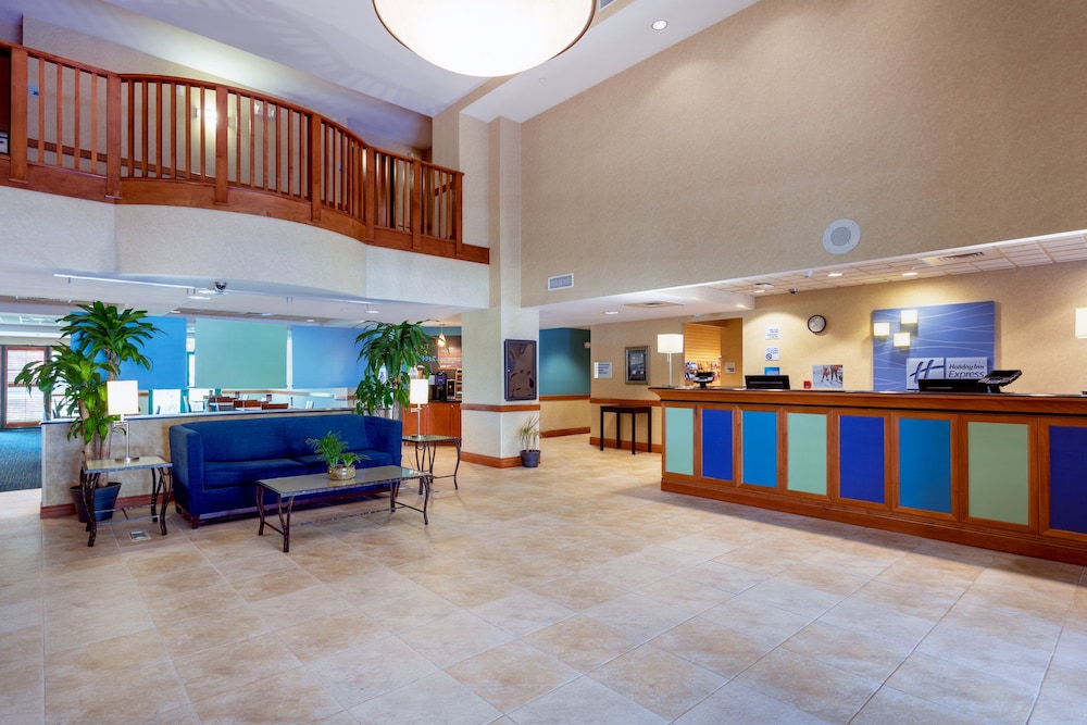holiday inn express and suites bradenton east lakewood ranch by ihg
