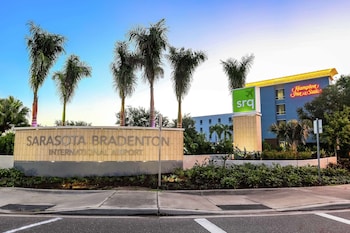 hampton inn and suites sarasota bradenton airport fl