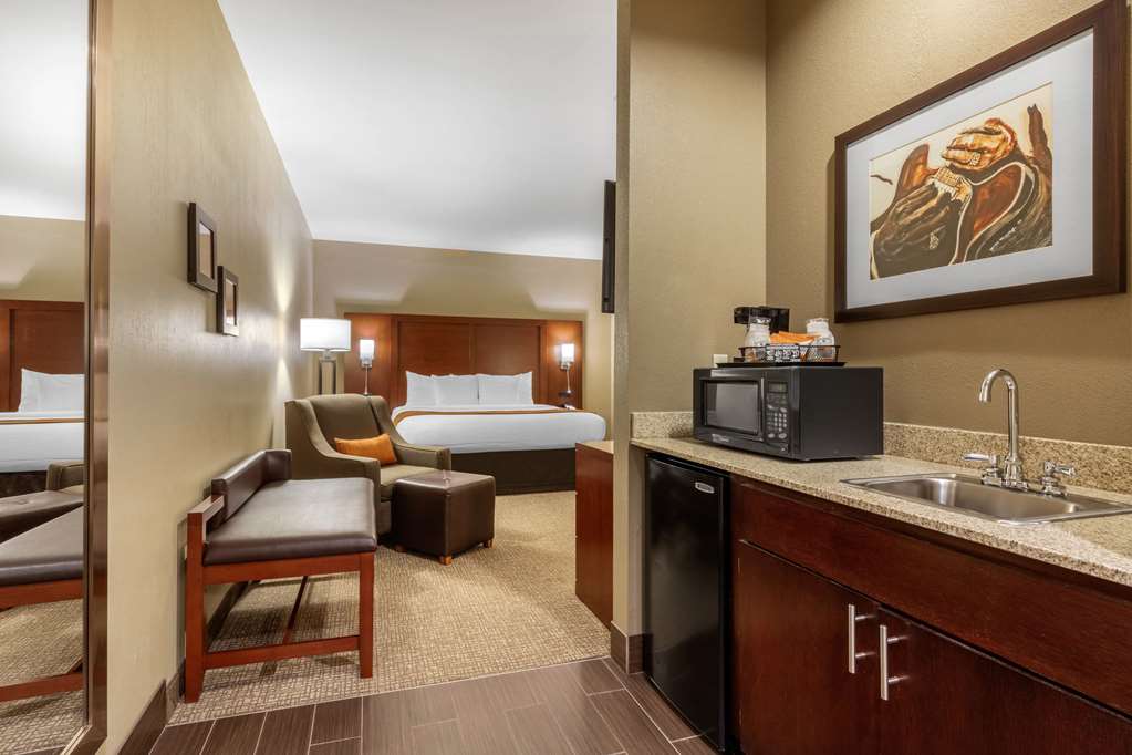 comfort inn memphis downtown