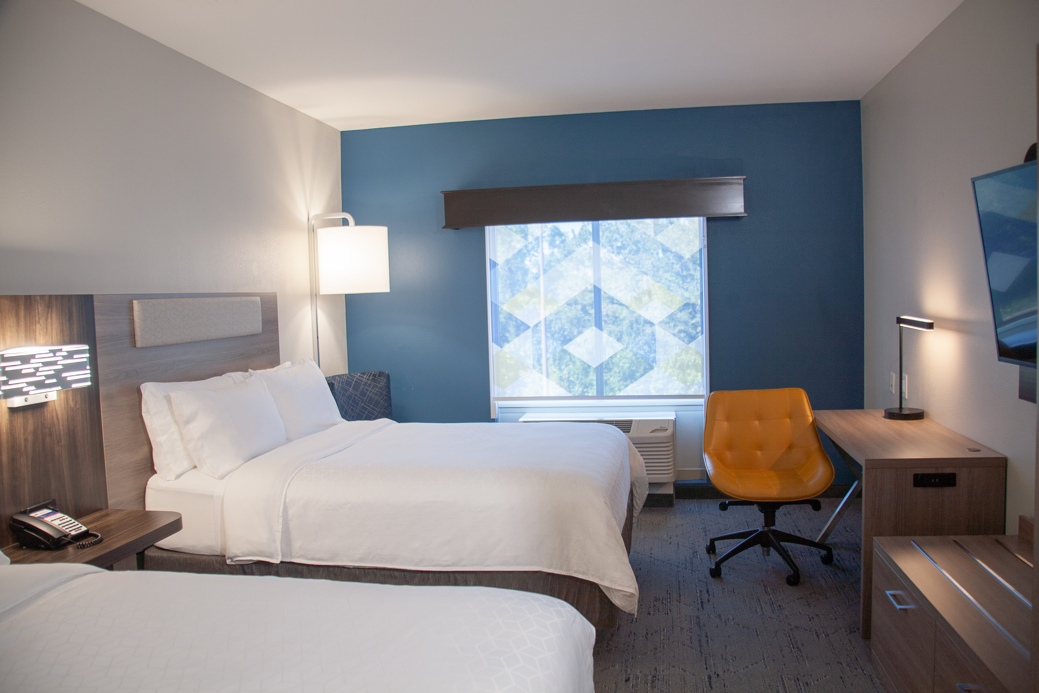 holiday inn express and suites overland park by ihg
