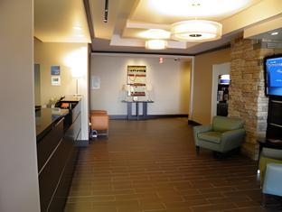 holiday inn express and suites overland park by ihg