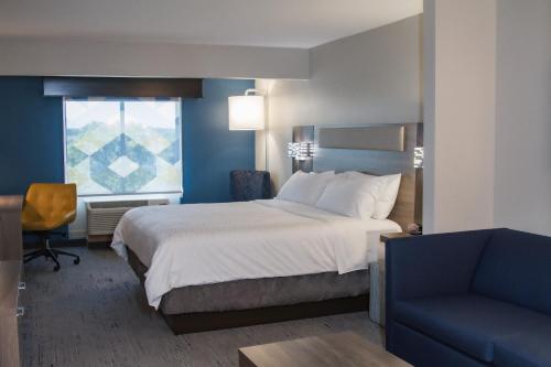 holiday inn express and suites overland park by ihg
