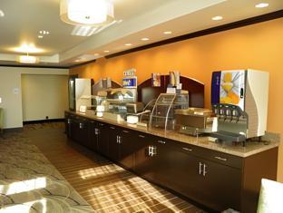 holiday inn express and suites overland park by ihg