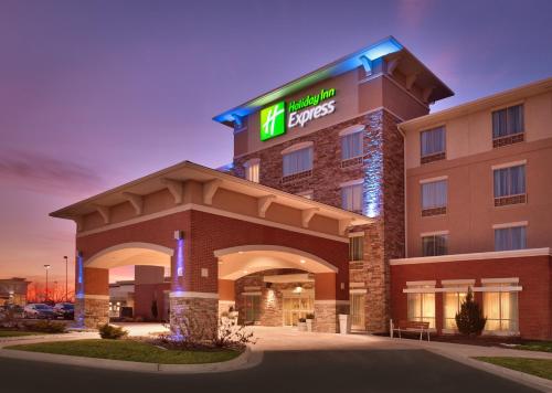 holiday inn express and suites overland park by ihg