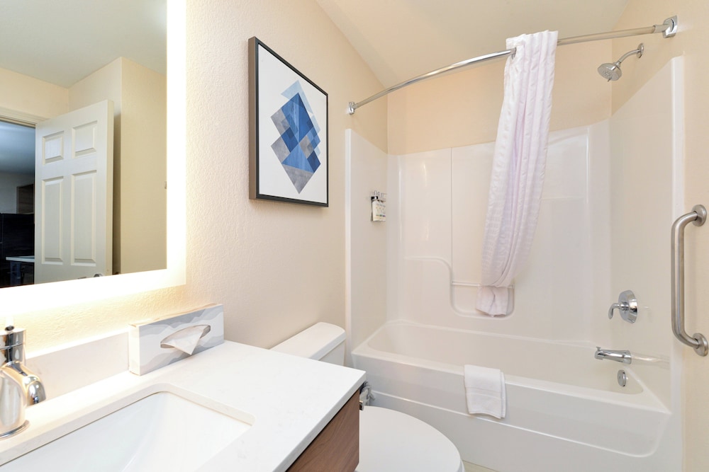 candlewood suites northeast kansas city by ihg
