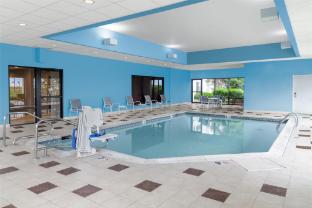 hampton inn kansas city liberty