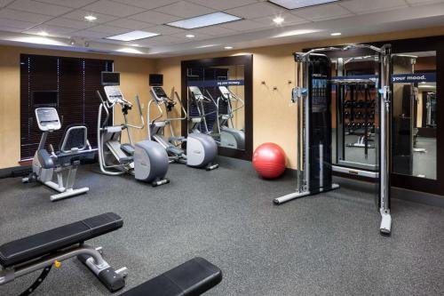 hampton inn kansas city liberty