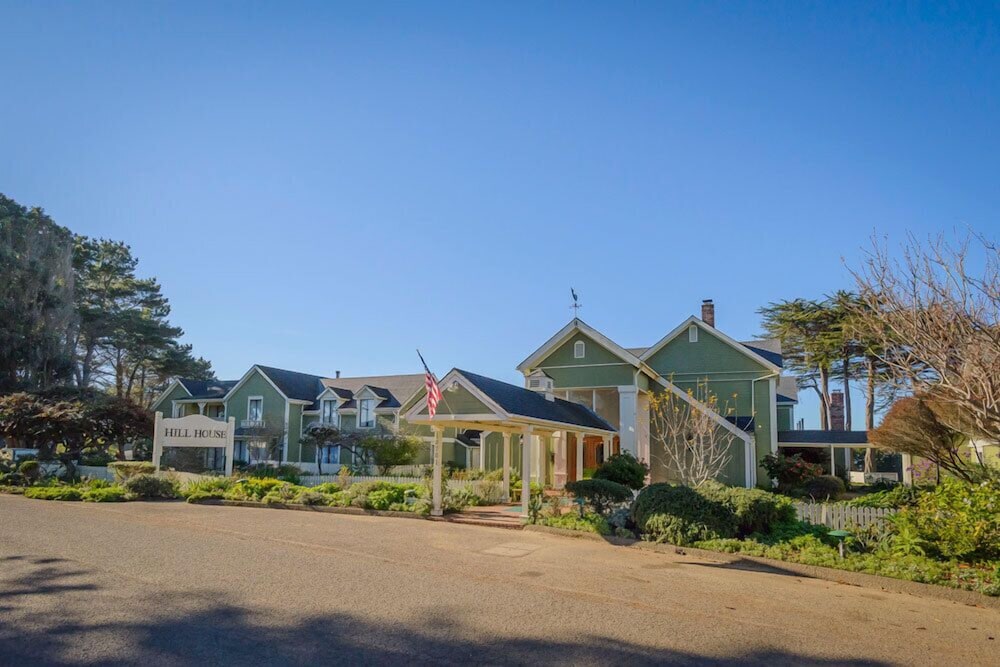 hill house inn
