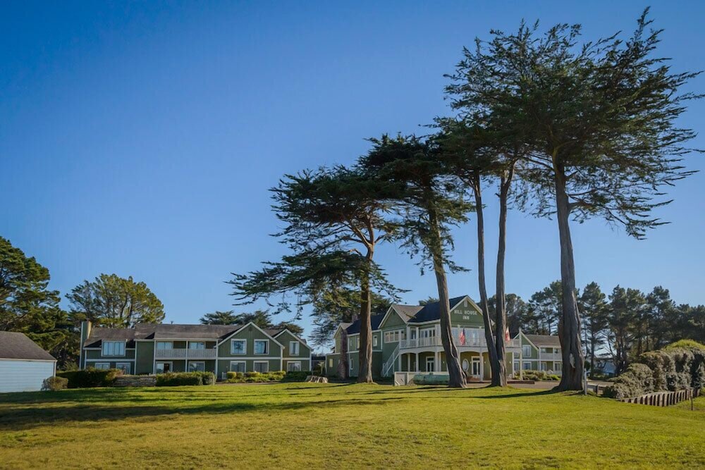 hill house inn
