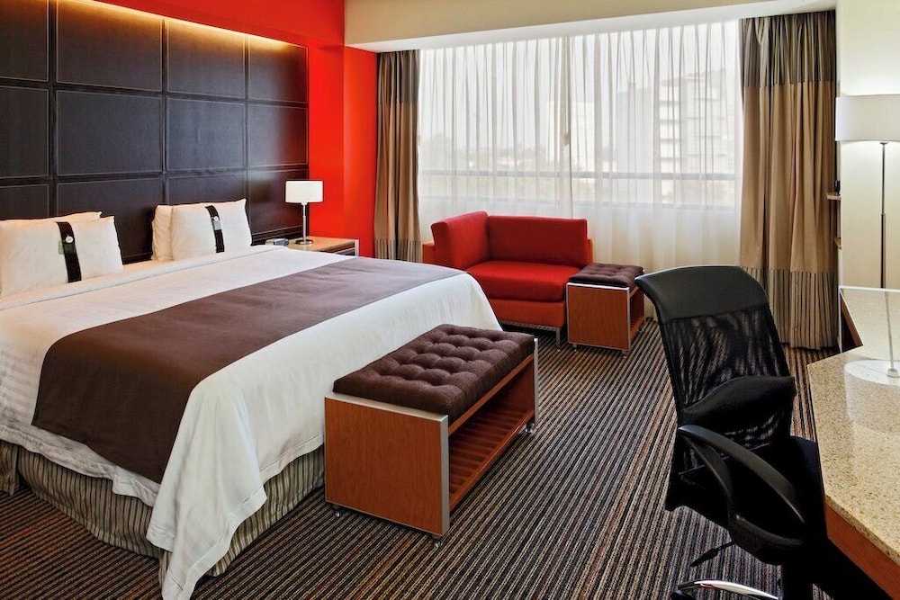 holiday inn mexico city plaza universidad by ihg