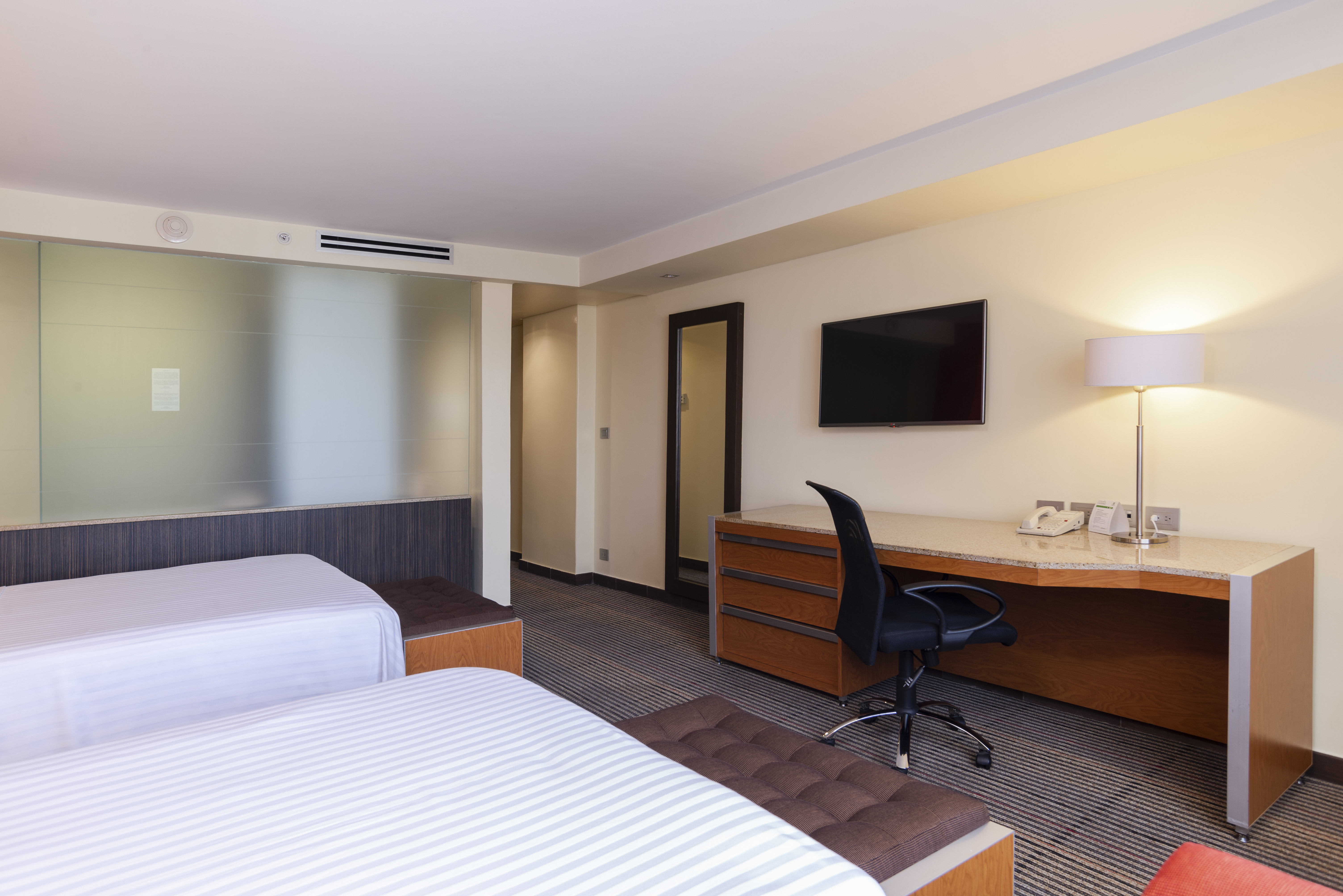 holiday inn mexico city plaza universidad by ihg