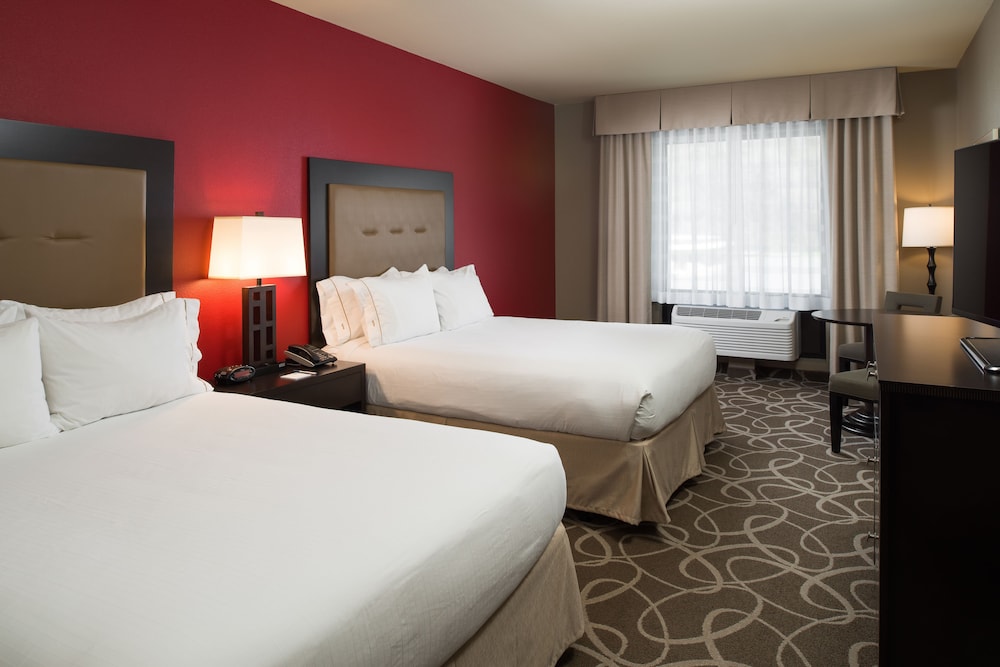 holiday inn express klamath redwood ntl pk area