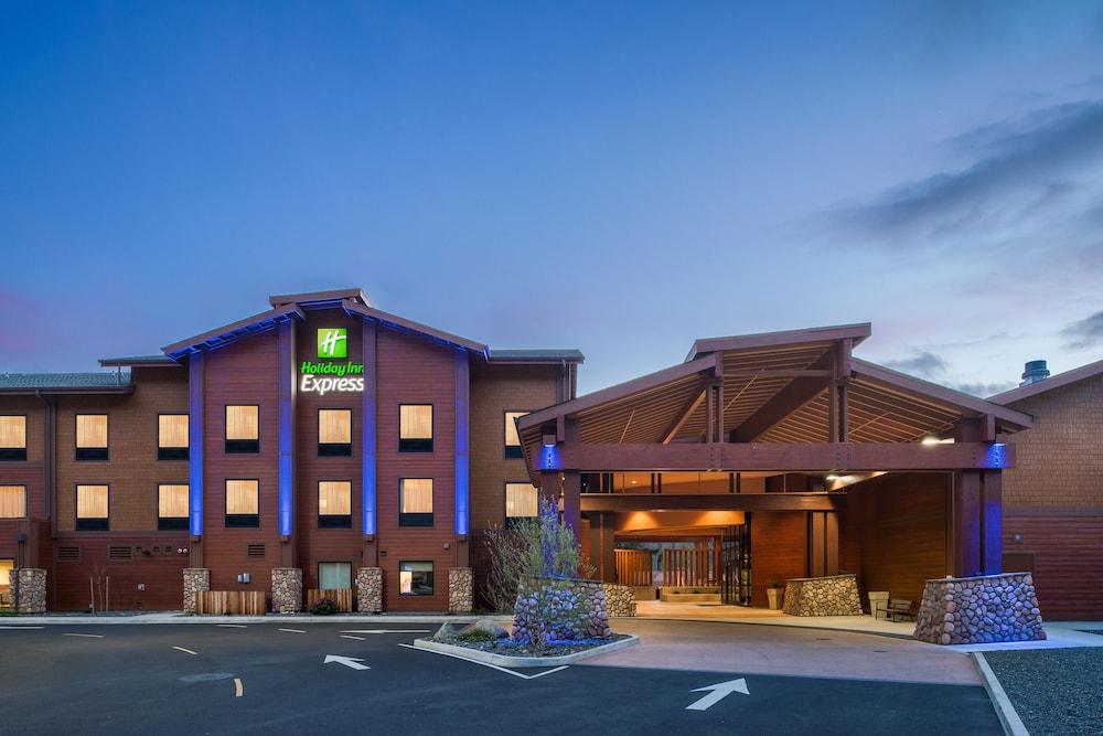 holiday inn express klamath redwood ntl pk area