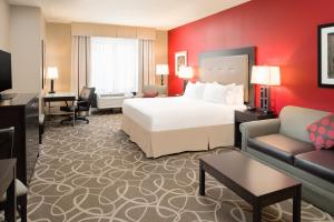 holiday inn express klamath redwood ntl pk area