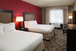 holiday inn express klamath redwood ntl pk area