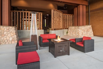 Holiday Inn Express Klamath - Redwood Ntl Pk Area,Eureka>>Crescent City,3 star