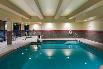 Holiday Inn Express Klamath - Redwood Ntl Pk Area,Eureka>>Crescent City,3 star